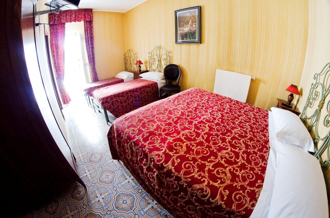 Hotel Villa Maria Napoli - Room